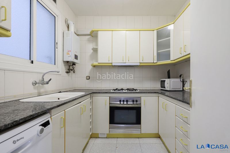 Foto 8ff46552-a377-4c78-b750-25a790f89ee2. Pis a Font de la Guatlla Barcelona