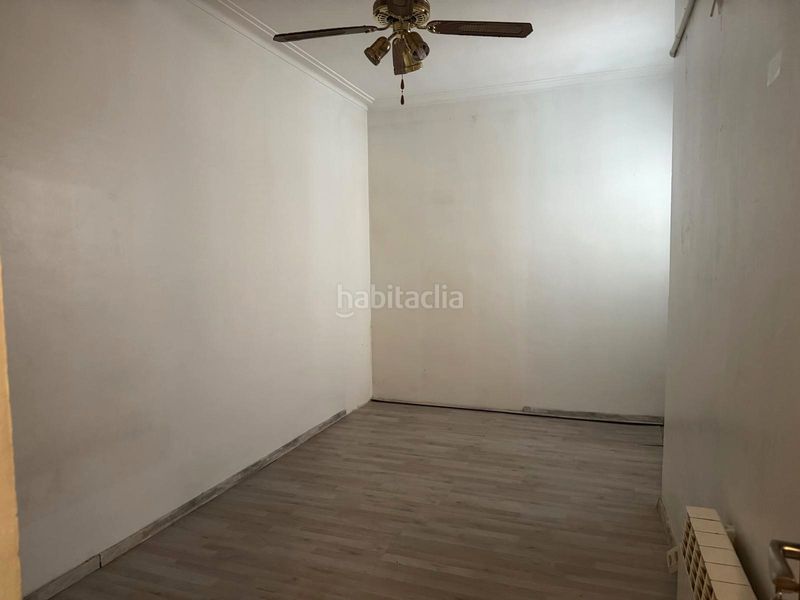 Foto 252b2f7b-3781-4925-b92b-626b9583bf1d. Pis a El Camp de l´Arpa del Clot Barcelona