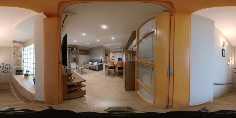 Foto 7f38f480-181d-4071-929d-019ff62e554e. Casa amb calefacció a La Font d´en Fargues Barcelona