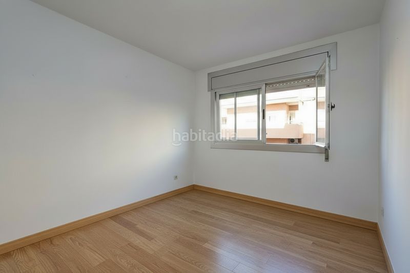 Foto be99a3f5-bb50-41d6-8ab6-954effe1d7ab. Pis a Can Vidalet Esplugues de Llobregat