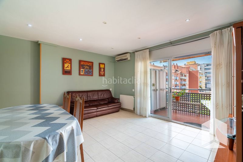 Foto a1019bf3-60ba-4383-9186-9a40de61b0e8. Pis amb piscina a Castell-Poble Vell Castelldefels