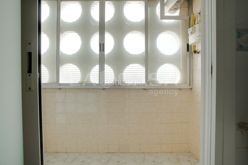 Foto 335149eb-ad04-4a1e-b24b-f01425cbb824. Flat with heating in Bellvitge Hospitalet de Llobregat (L´)