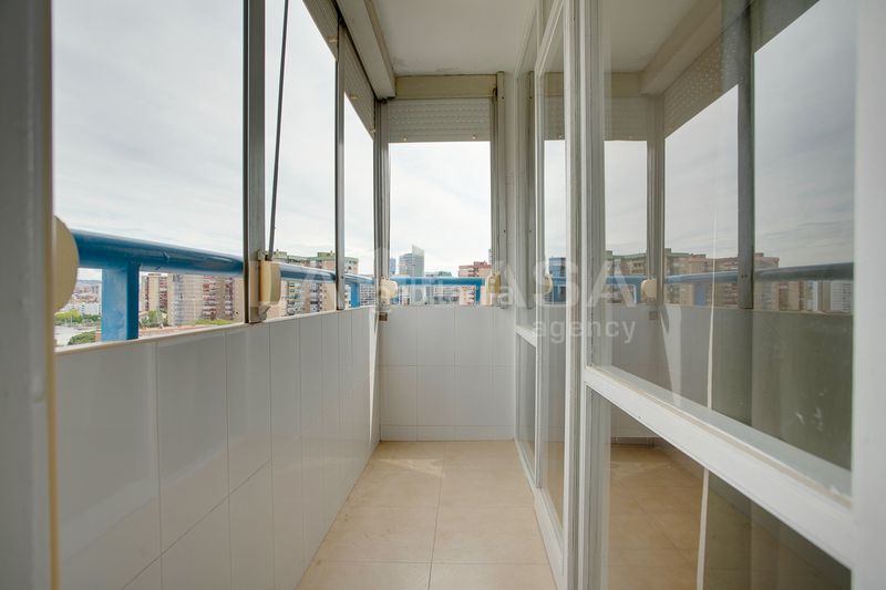 Foto 3d3765c1-2a2d-4b6c-88ee-a8de783fd4a7. Flat with heating in Bellvitge Hospitalet de Llobregat (L´)