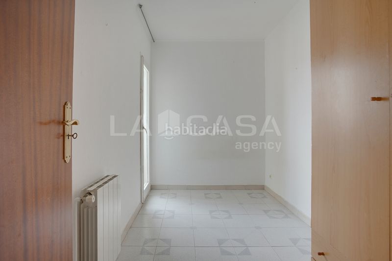 Foto 59a098cf-3448-4707-9eb1-e7d098f0e938. Flat with heating in Bellvitge Hospitalet de Llobregat (L´)