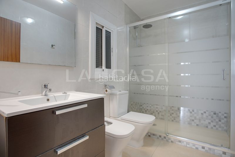 Foto 5e6e8e1a-5816-445e-8cca-44a4f7322521. Flat with heating in Bellvitge Hospitalet de Llobregat (L´)