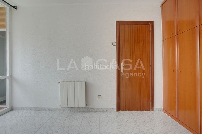 Foto d8db3ee0-6b6f-44c9-b39c-2588976f99cb. Flat with heating in Bellvitge Hospitalet de Llobregat (L´)