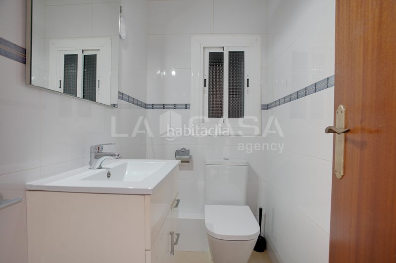 Foto f3f08434-1035-4238-a6d4-e6dc20c9262e. Flat with heating in Bellvitge Hospitalet de Llobregat (L´)