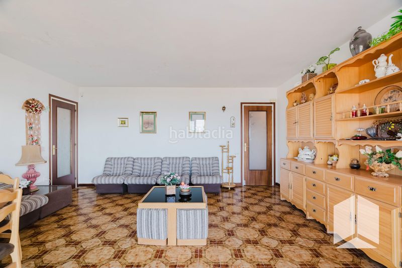Foto 1fabac6a-27be-45a8-8fa6-367d0486777a. Etagenwohnung mit parking pool in Baixador Castelldefels