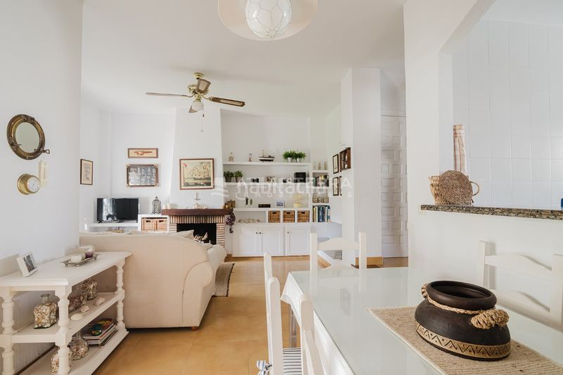 Foto 0e26855b-91e9-4566-bf62-4654347c4179. Casa adosada vivienda adosada en la zona de atlanterra en Zahara de los Atunes