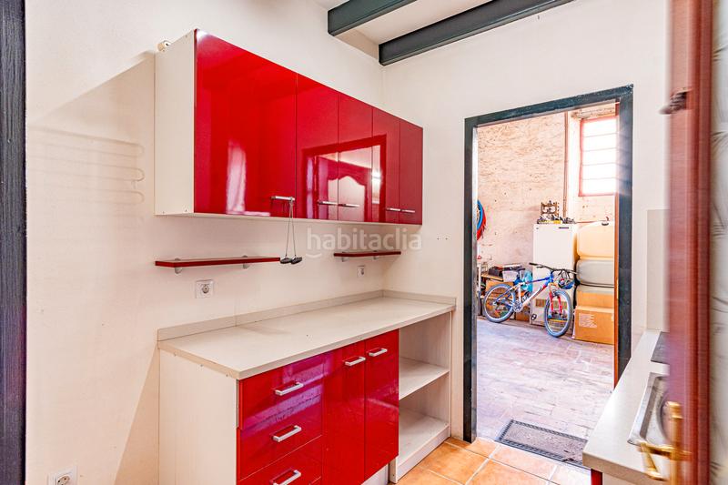 Foto 1a6d0f69-c445-42ae-b9da-ba0d2ab8710f. Casa bifamiliare in carrer del ramal 2 in Llers