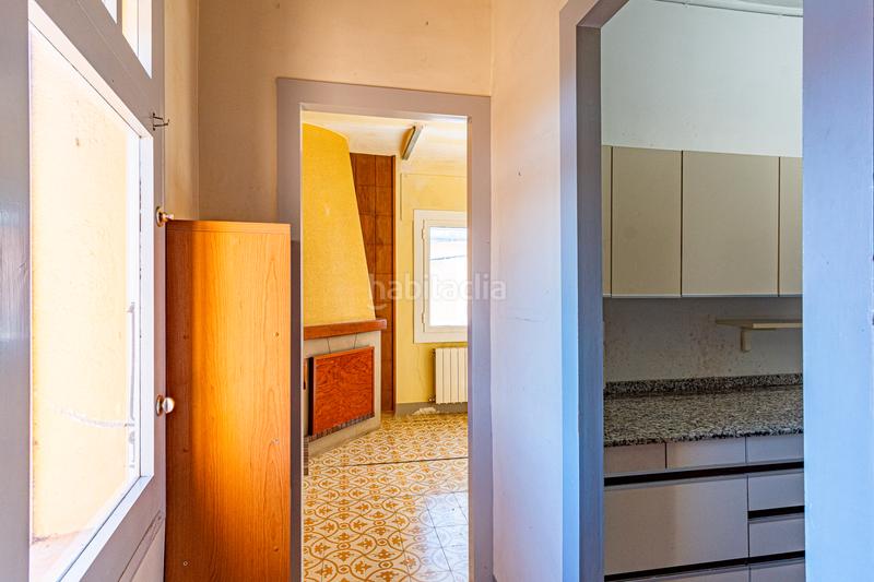 Foto 84899637-8ce9-4573-8234-c2687b4367c5. Casa bifamiliare in carrer del ramal 2 in Llers