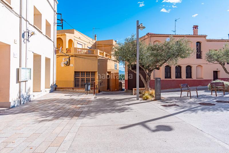 Foto 8cae8a6d-acbe-4aa9-8429-906076b870a5. Casa bifamiliare in carrer del ramal 2 in Llers