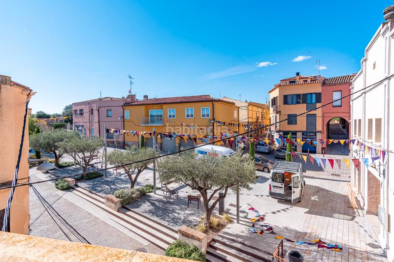 Foto a2247dfc-ea9f-4f76-aae9-dc3211c7af30. Casa bifamiliare in carrer del ramal 2 in Llers