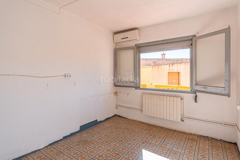 Foto a333556c-b025-44a1-b133-bd4338a5ac09. Casa bifamiliare in carrer del ramal 2 in Llers