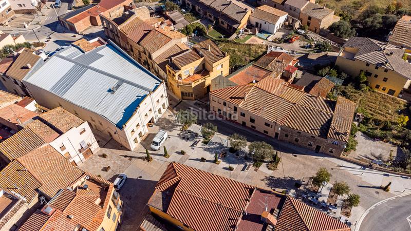 Foto e8586532-e0b9-482e-92df-3bbae76c169d. Casa bifamiliare in carrer del ramal 2 in Llers