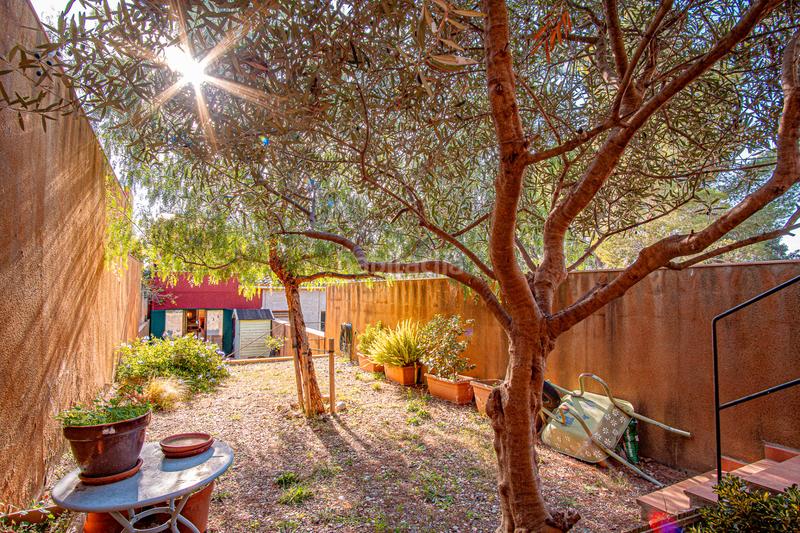 Foto a2ef77e0-e34a-43b5-8b26-75ec13f95964. Reihenhaus mit kamin heizung parking in Vilamaniscle