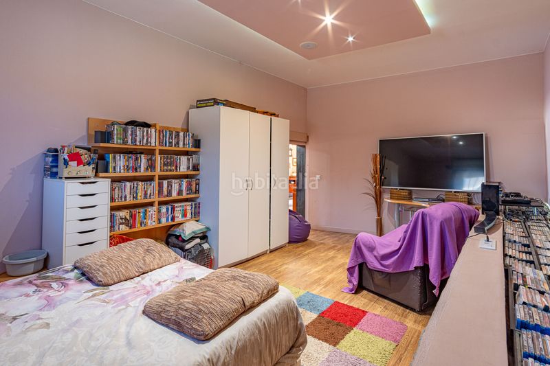 Foto 178582a7-aaa7-40dd-b89d-ea715419b076. Chalet in carrer de girona 51 in Verges