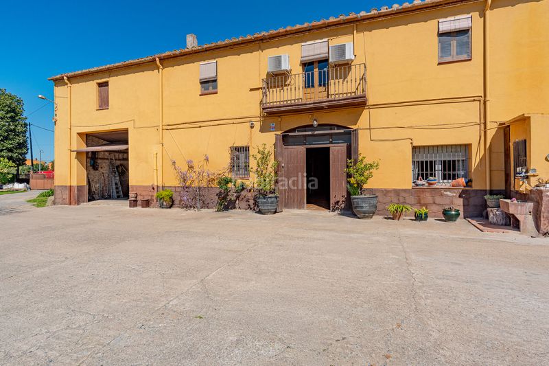 Foto 3b9f2982-76e9-4fe0-bec9-e99709d3be6d. Chalet in carrer de girona 51 in Verges