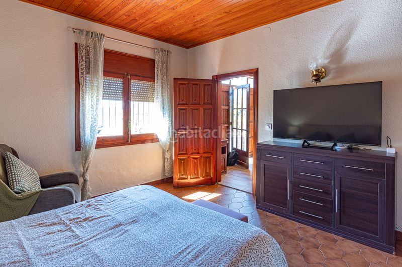 Foto b6da3582-0b64-4c0a-a00e-6bed279c2c92. Chalet in carrer de girona 51 in Verges