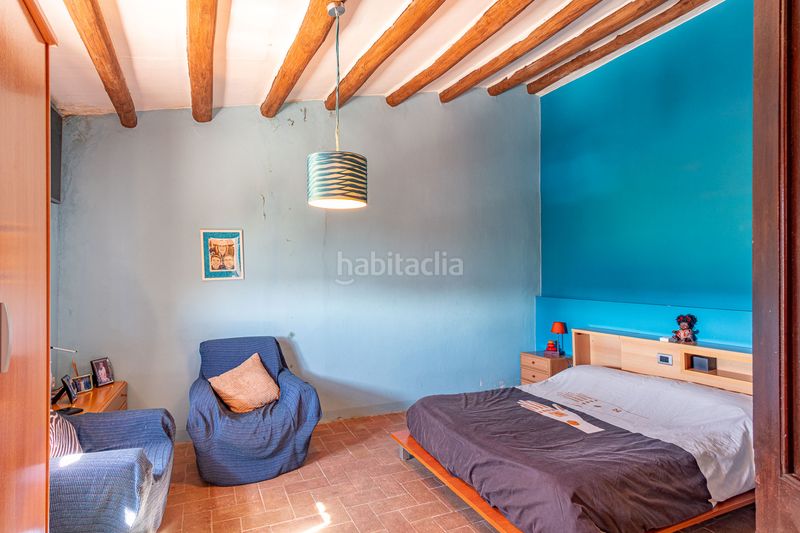 Foto f55ceb28-5987-4c04-9e10-4c71345dd22b. Chalet in carrer de girona 51 in Verges