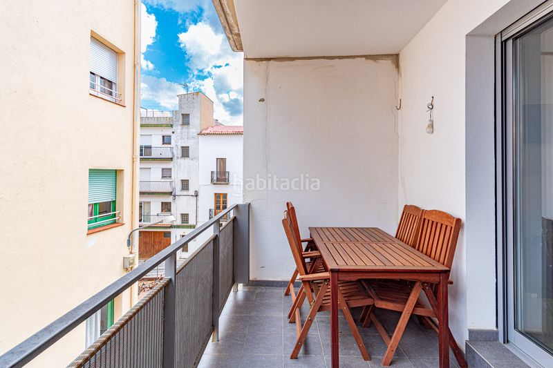 Foto c4a2b10c-de87-48a4-bbb4-f64dd6905dec. Pis a carrer afora 17 a La Vila Llançà