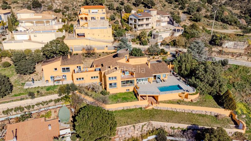 Foto 342f9860-5367-4a6e-94e8-ab73f8278e70. Casa en carrer anglaterra 196 exclusiva villa en ubicación privilegiada con vistas panorámicas al golfo de roses en Palau-saverdera