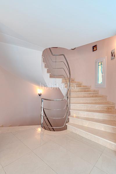 Foto 4bc05963-a1b9-4723-abd3-6d0b4986a421. Casa en carrer anglaterra 196 exclusiva villa en ubicación privilegiada con vistas panorámicas al golfo de roses en Palau-saverdera