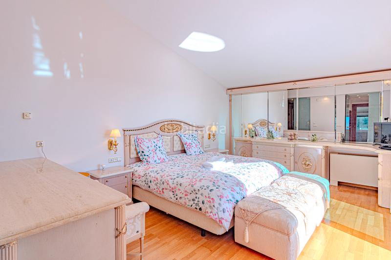Foto 72041039-95dc-44f6-b93f-80b3a6ddab8f. Casa en carrer anglaterra 196 exclusiva villa en ubicación privilegiada con vistas panorámicas al golfo de roses en Palau-saverdera