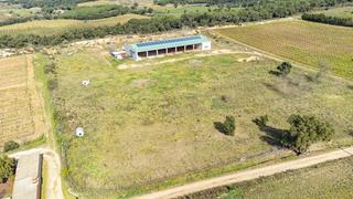Terreny residencial a N/a. Nave con posibilidad de vivienda y 16.000 m2 de parcela
