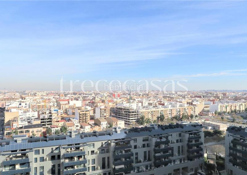 Foto 50640036-2198-4fa3-822d-1a4db0aa19c3. Alquiler piso exclusiva vivienda en alquiler en avda. cortes nas en Valencia