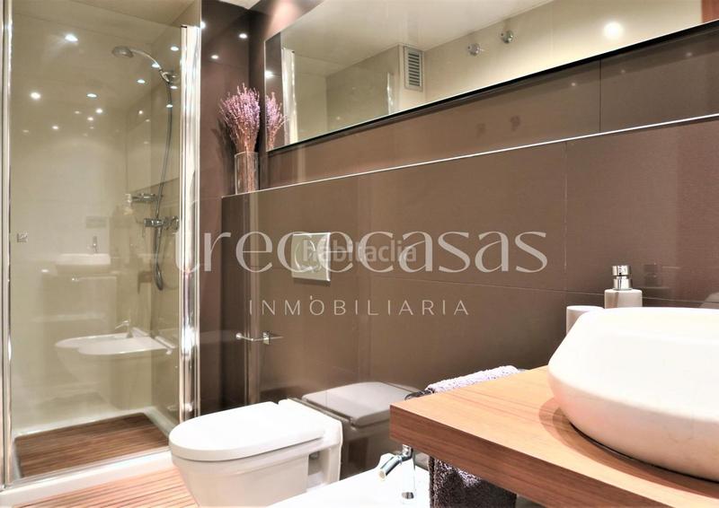 Foto a6affc16-ad5a-48ad-9dfc-8ca3d208c2e6. Alquiler piso exclusiva vivienda en alquiler en avda. cortes nas en Valencia