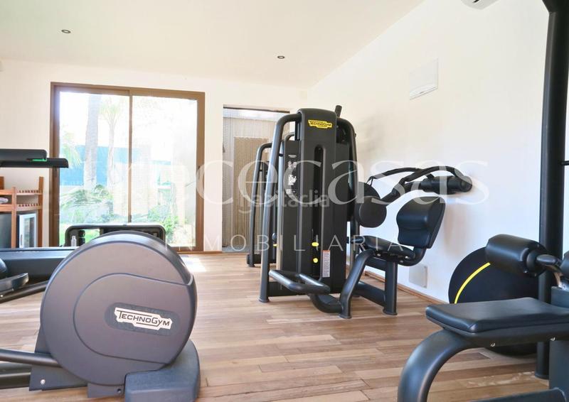 Foto b870cb72-0e83-4bed-a81d-ce5d7576cdc9. Casa con riscaldamento piscina in Casas Verdes Paterna