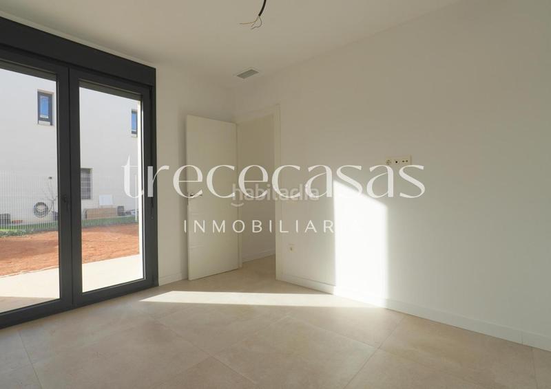 Foto e8e2b1c1-2d35-4cdd-bb56-1751471491f4. Casa chalet a estrenar en torre en conill en Torre en Conill-Cumbres de San Antonio Bétera