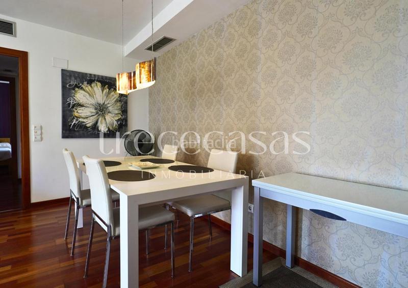 Foto bdc07e13-8ff9-493f-beb9-6c2388095f9e. Alquiler piso espectacular piso en maestro rodrigo en Valencia