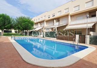 Lloguer Casa  Ocho de abril. Vivienda adosada en san antonio de benagéber