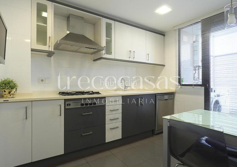 Foto 6cc9689c-552f-462a-ab94-ea275fd67541. Alquiler piso vivienda en alquiler en avda.cortes nas en Valencia