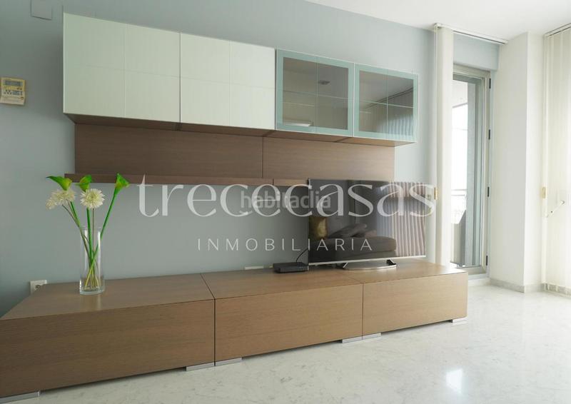 Foto c5864f8f-727c-4fb9-ad7e-1948987393c6. Alquiler piso vivienda en alquiler en avda.cortes nas en Valencia