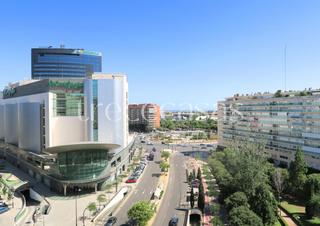 Lloguer Pis  Carrer del pintor maella. Exclusiva vivienda junto avenida de francia