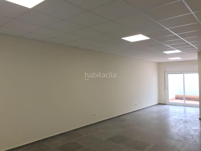 Foto 0362aec1-eb79-4f71-9da4-81e67e3555d6. Rent business premise with heating in Nucli Urbà Esparreguera