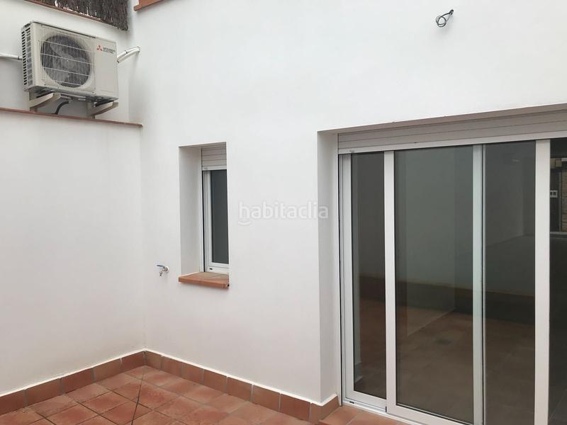 Foto 21e3f041-c896-40a9-be2d-d936d79f44a2. Rent business premise with heating in Nucli Urbà Esparreguera