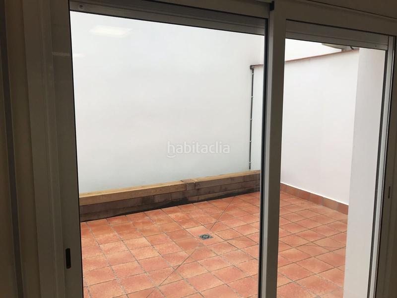 Foto 686b3ac5-3831-4a25-b564-00746a950f9b. Rent business premise with heating in Nucli Urbà Esparreguera