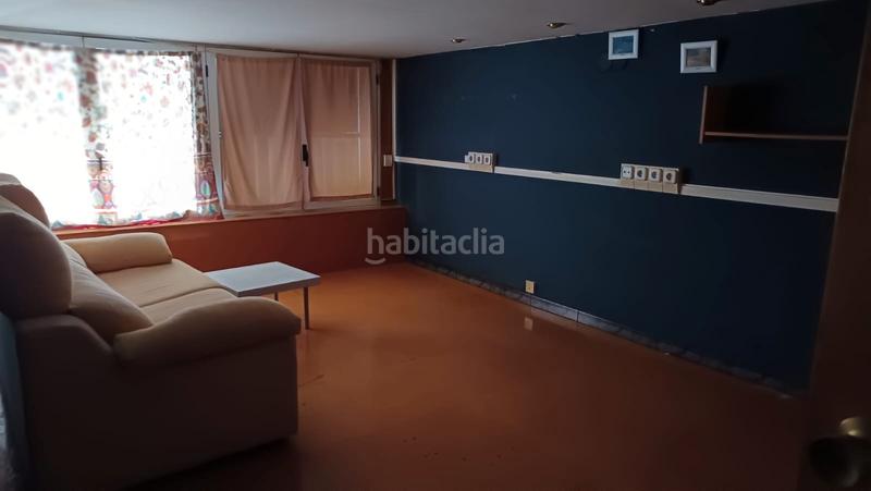 Foto b51ea006-4a17-436d-a881-10471679e3db. Local comercial local de 20 m2 + altillo en venta en Abrera
