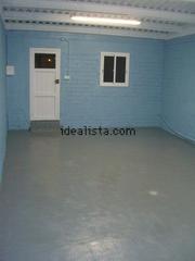 Lloguer Local Comercial a Nucli Urbà. Local de 55 m2 - sala diáfana para almacen a pie de calle. dispo