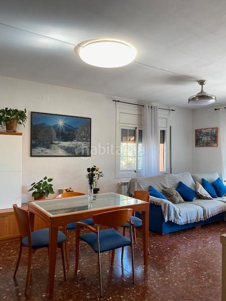 Foto 0e797f3f-8d39-4a9c-a0c0-b76ae0d743cb. Chalet avec cheminée chauffage parking piscine dans Esparreguera