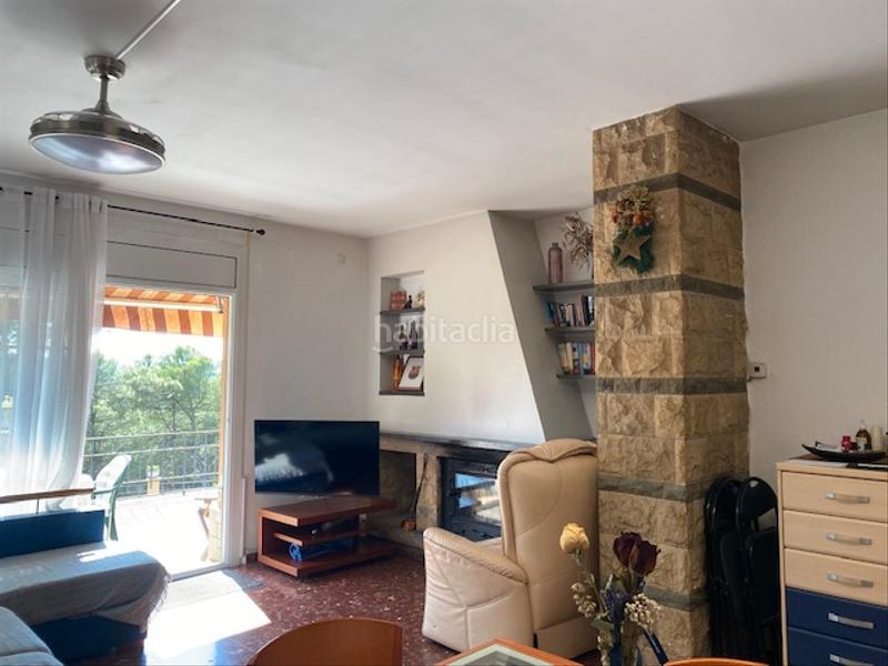 Foto 7a9e317f-c06a-48ff-bb50-285cad124a4e. Chalet avec cheminée chauffage parking piscine dans Esparreguera