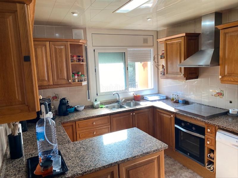 Foto 7de8b026-60f2-4385-ba42-a8fe80a57a51. Chalet avec cheminée chauffage parking piscine dans Esparreguera