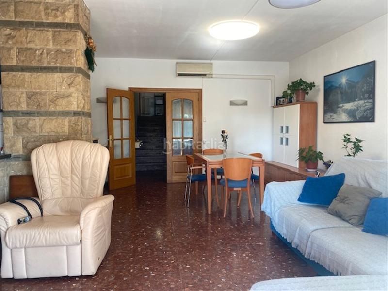 Foto eb1b9ddf-ebd3-4399-a1c8-07721364f2ab. Chalet avec cheminée chauffage parking piscine dans Esparreguera