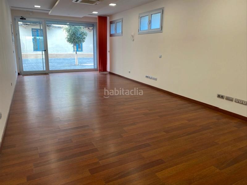 Foto e8207812-26aa-44fe-8888-0bb842b657e5. Lloguer local comercial amb calefacció a Nucli Urbà Esparreguera