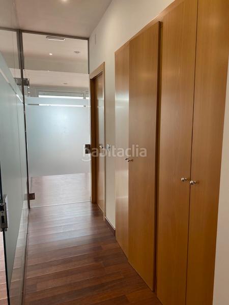 Foto 52cfdf05-2c3c-4e04-b369-180bda72bc72. Location local commercial avec chauffage dans Nucli Urbà Esparreguera