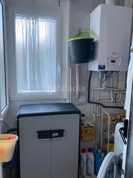 Foto 84b5bd72-afc8-4211-9476-e037dbf8c093. Pis amb calefacció a Nucli Urbà Esparreguera